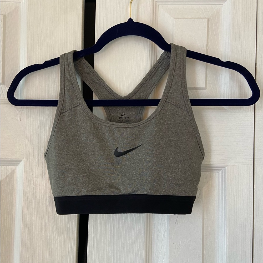 Nike Gray Sports Bra, Women’s size XS